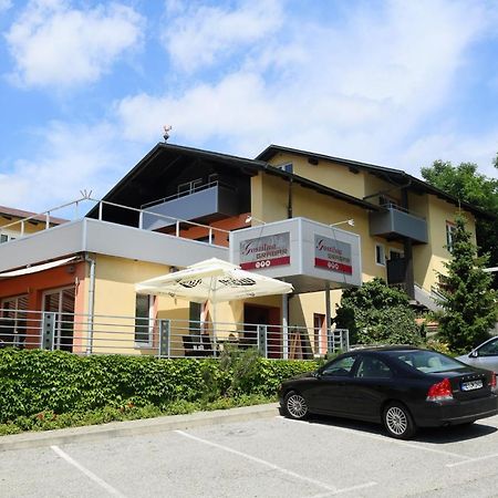 プトゥイ Sobe Grabar Bed & Breakfast エクステリア 写真